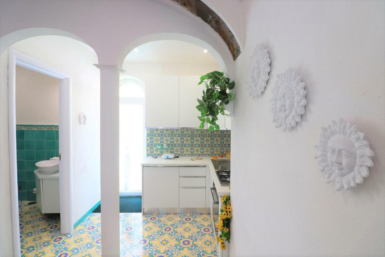 Appartamento Sorrento Realty Holidays - Erika Apt Positano Esterno foto